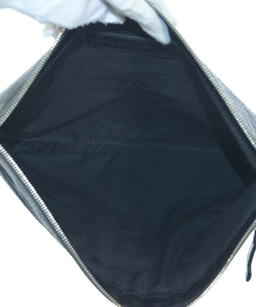 BALENCIAGA คลัตช์