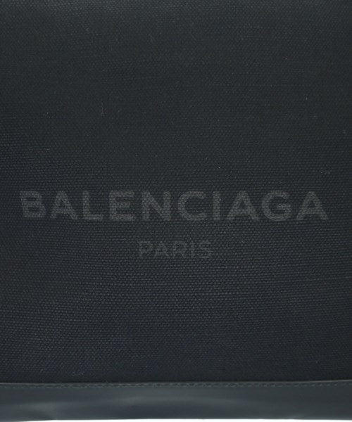 BALENCIAGA คลัตช์