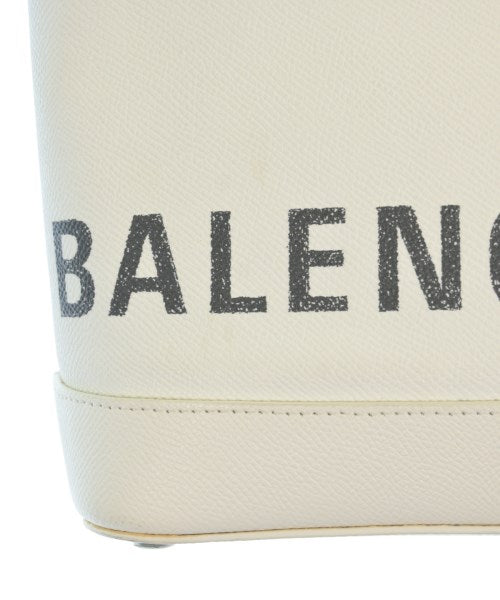 BALENCIAGA กระเป๋าถือ