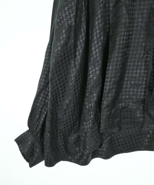 BALENCIAGA เสื้อลำลอง