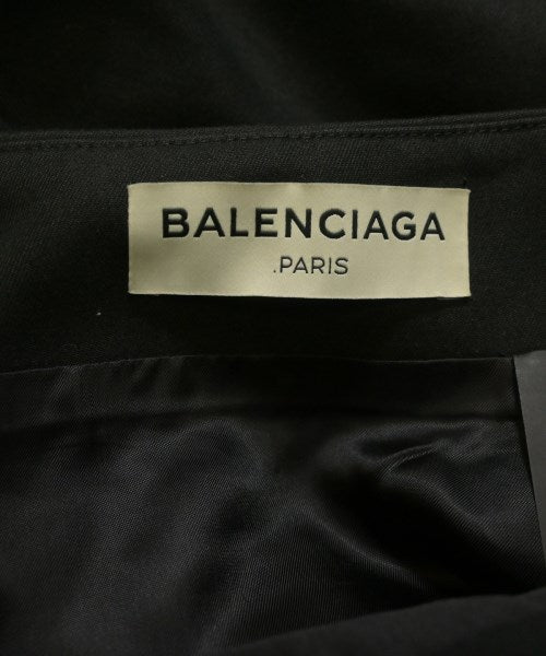 BALENCIAGA กระโปรงยาวถึงเข่า