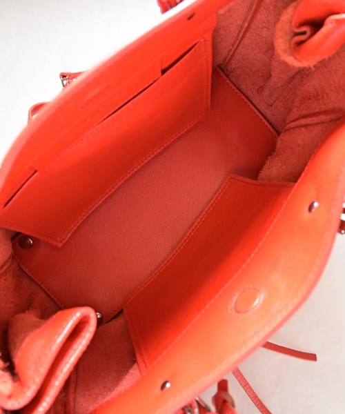 BALENCIAGA กระเป๋าถือ