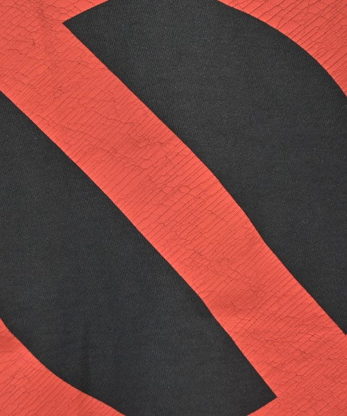 BALENCIAGA เสื้อยืด/เสื้อท็อปส์