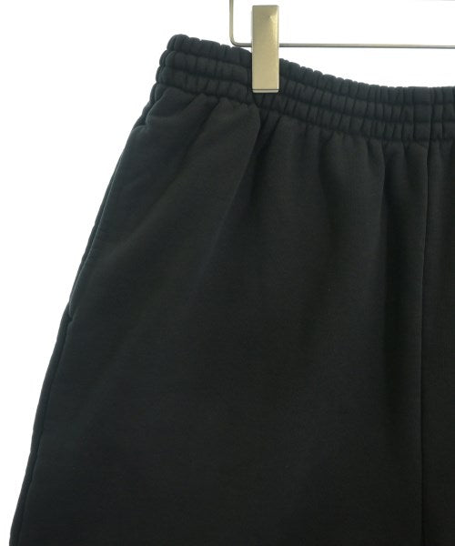 BALENCIAGA กางเกงขาสั้น