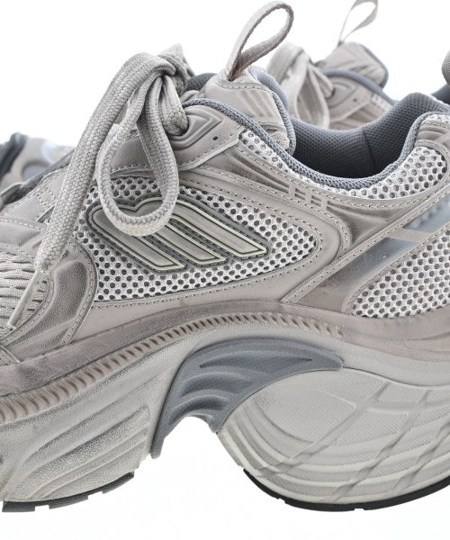 BALENCIAGA รองเท้าผ้าใบ