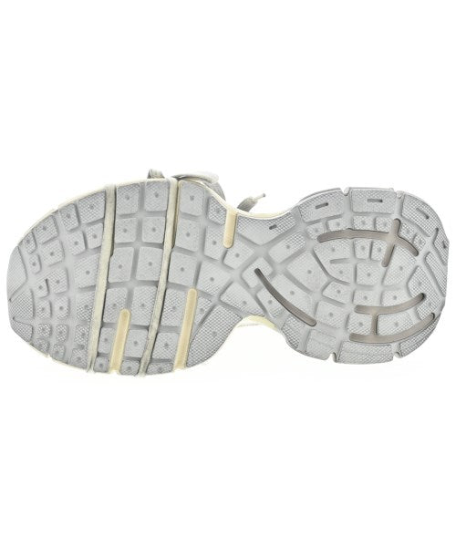 BALENCIAGA รองเท้าผ้าใบ