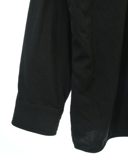 BALENCIAGA เสื้อลำลอง