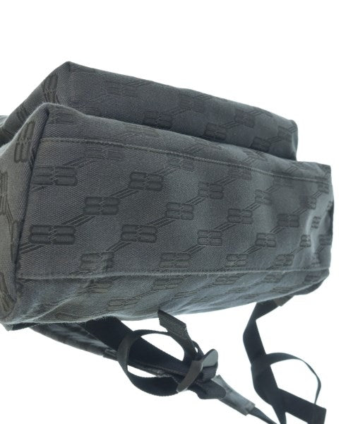 BALENCIAGA เป้สะพายหลัง