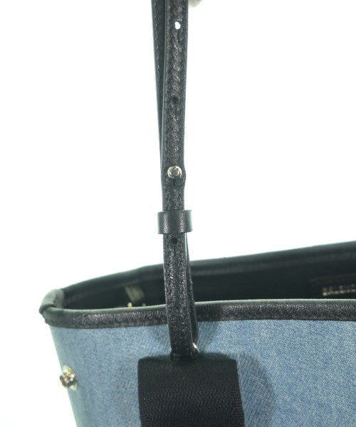 BALENCIAGA กระเป๋าถือขนาดใหญ่