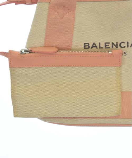 BALENCIAGA กระเป๋าถือขนาดใหญ่