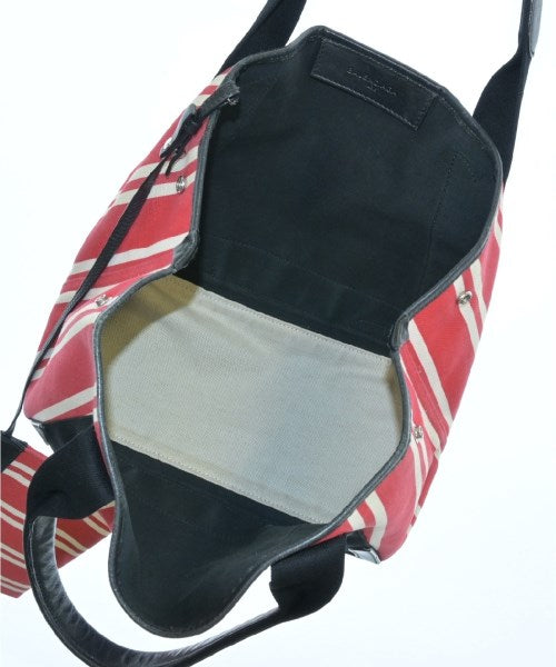 BALENCIAGA กระเป๋าถือขนาดใหญ่
