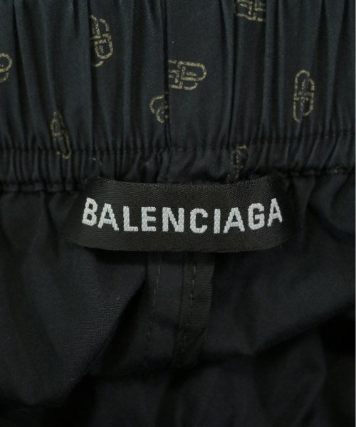 BALENCIAGA กางเกงขาสั้น