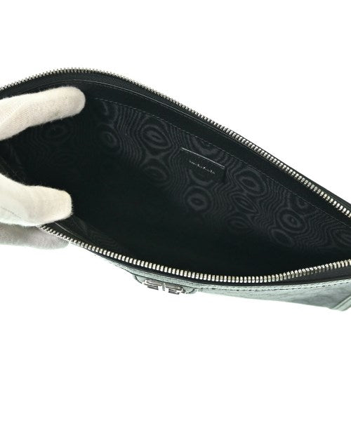 BALENCIAGA คลัตช์