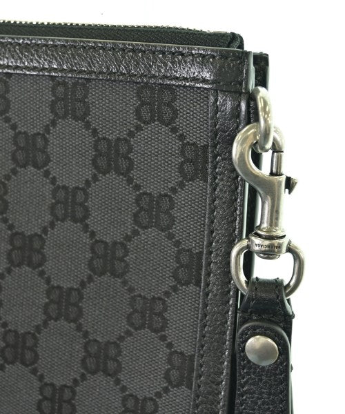 BALENCIAGA คลัตช์