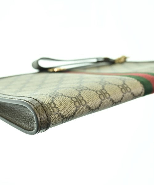 BALENCIAGA คลัตช์