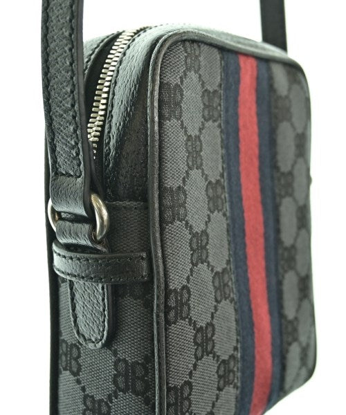 BALENCIAGA กระเป๋าสะพาย