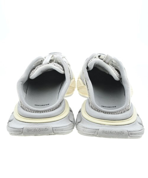 BALENCIAGA รองเท้าผ้าใบ