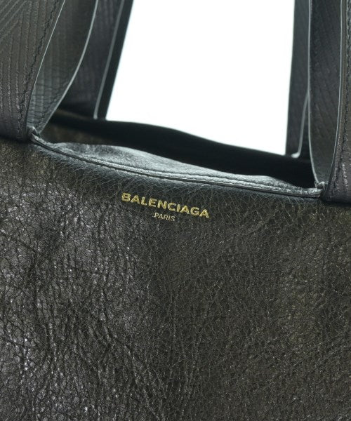 BALENCIAGA กระเป๋าถือขนาดใหญ่
