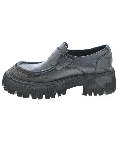 BALENCIAGA รองเท้าสวมทางการ