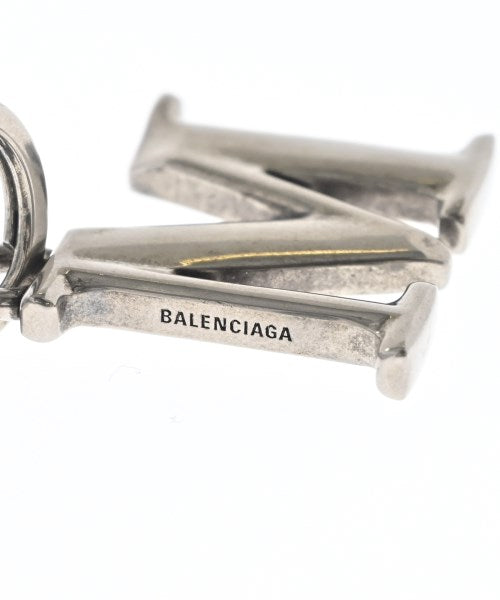 BALENCIAGA เครื่องประดับบนกระเป๋า