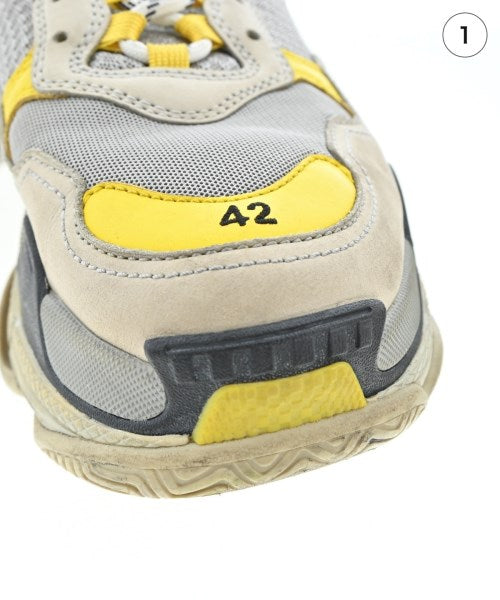 BALENCIAGA รองเท้าผ้าใบ