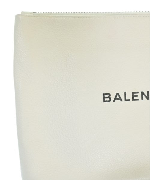 BALENCIAGA คลัตช์
