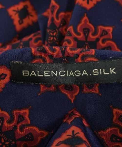 BALENCIAGA เสื้อสตรี