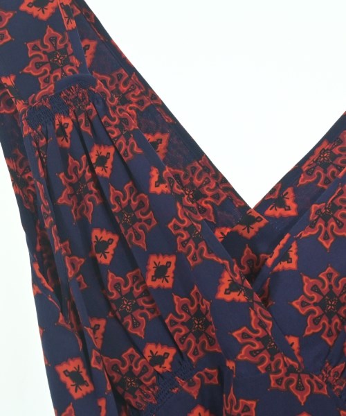 BALENCIAGA เสื้อสตรี