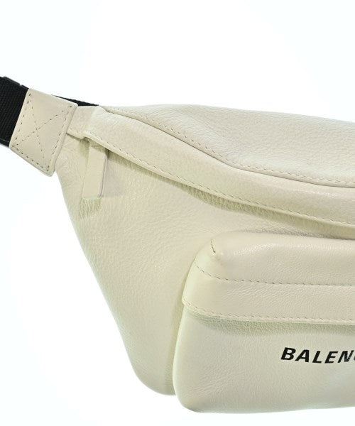 BALENCIAGA กระเป๋า อื่น