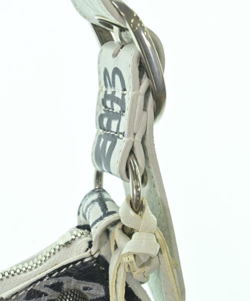 BALENCIAGA กระเป๋าสะพาย