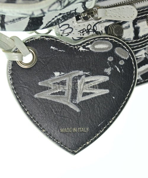 BALENCIAGA กระเป๋าสะพาย