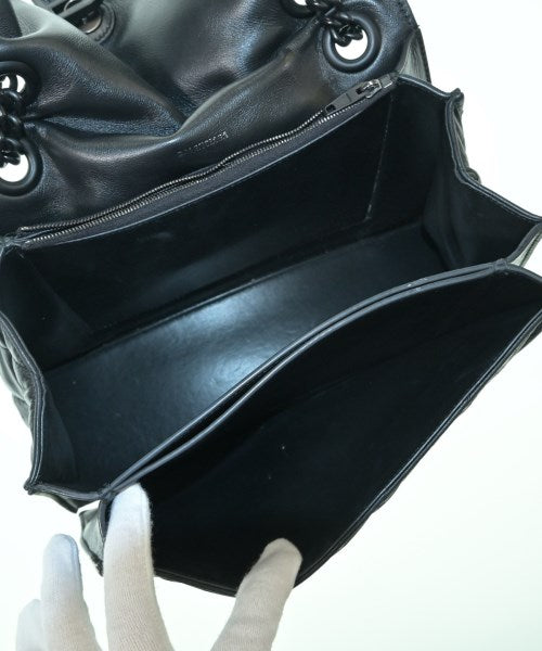 BALENCIAGA กระเป๋าสะพาย