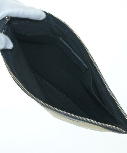 BALENCIAGA คลัตช์