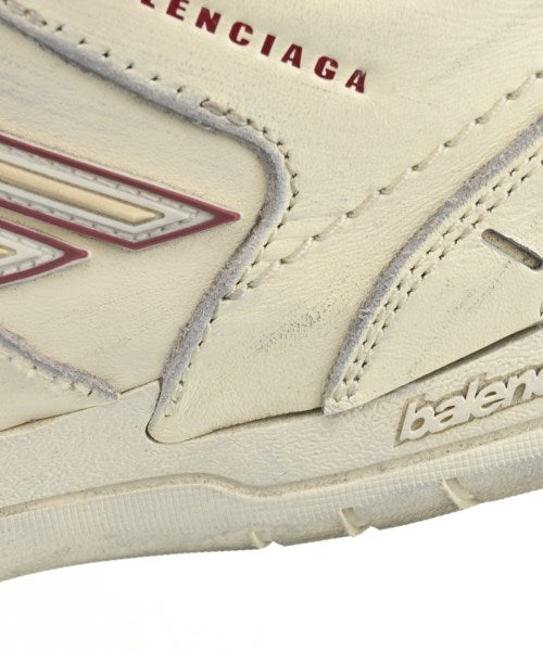 BALENCIAGA รองเท้าผ้าใบ
