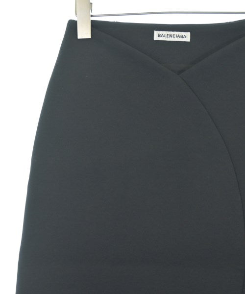 BALENCIAGA กระโปรงยาวถึงเข่า