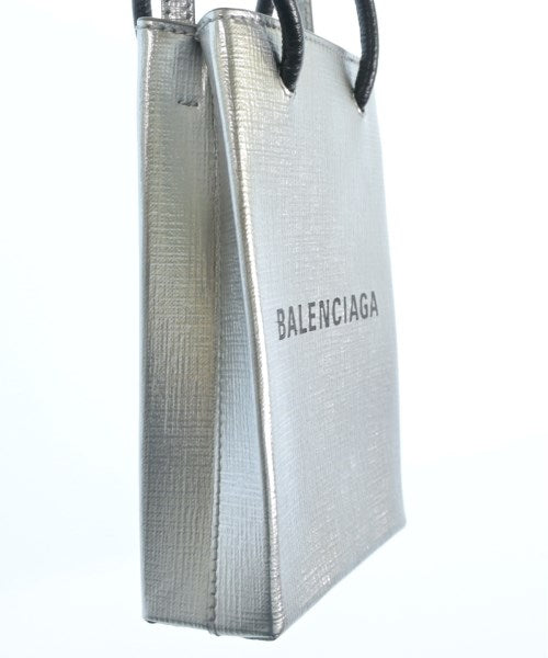 BALENCIAGA กระเป๋าสะพาย