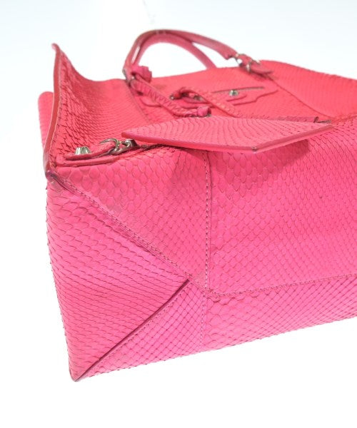BALENCIAGA กระเป๋าถือขนาดใหญ่