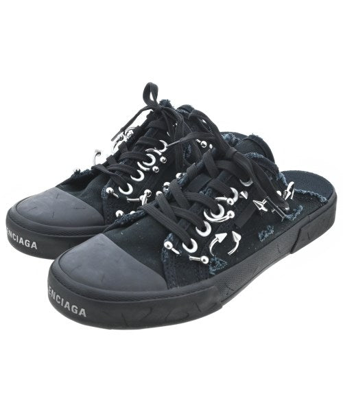 BALENCIAGA รองเท้าผ้าใบ