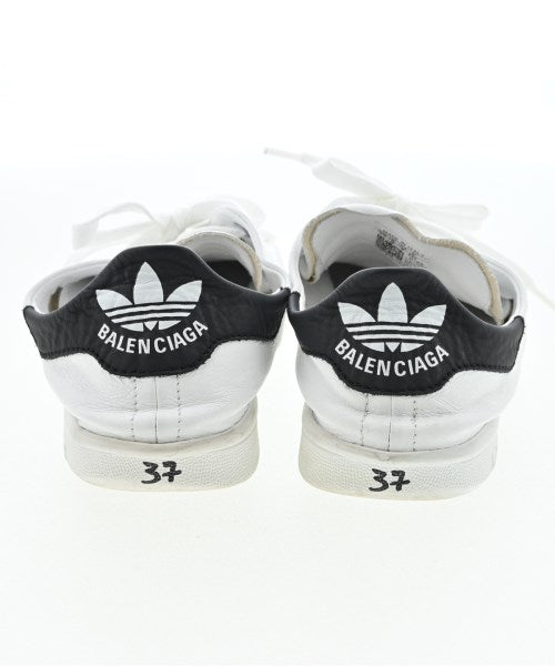 BALENCIAGA รองเท้าผ้าใบ