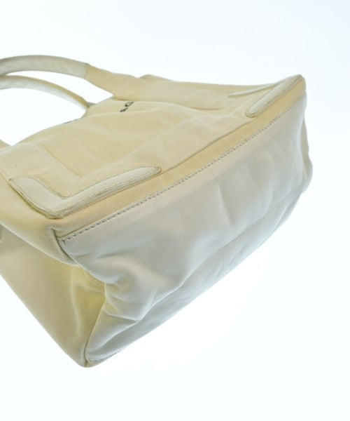 BALENCIAGA กระเป๋าถือ
