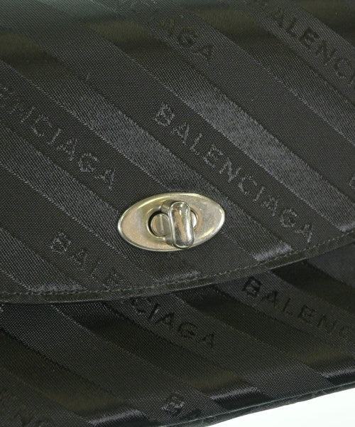 BALENCIAGA กระเป๋าสะพาย
