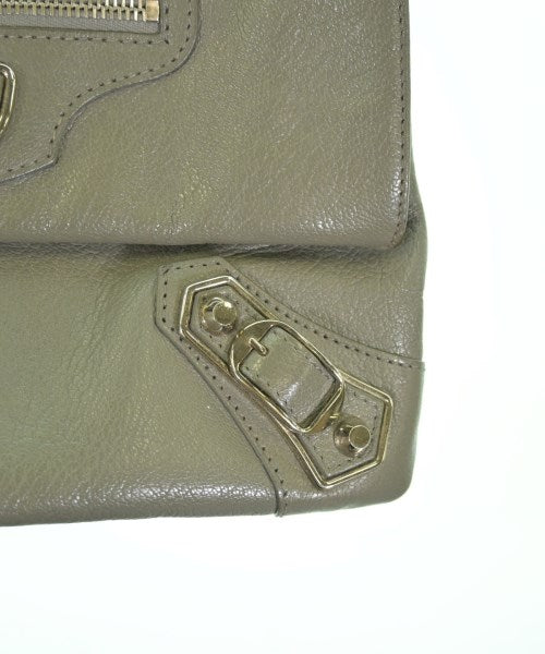 BALENCIAGA กระเป๋าสะพาย