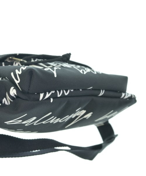 BALENCIAGA กระเป๋าสะพาย