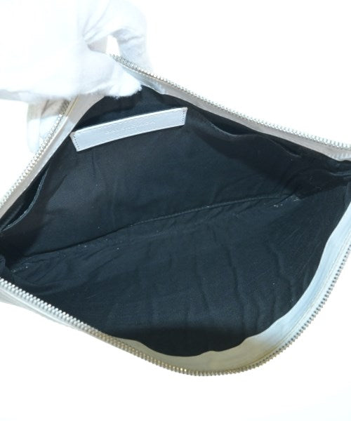 BALENCIAGA คลัตช์