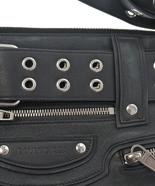 BALENCIAGA กระเป๋าสะพาย