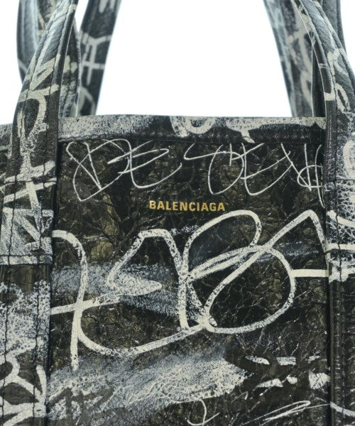 BALENCIAGA กระเป๋าสะพาย