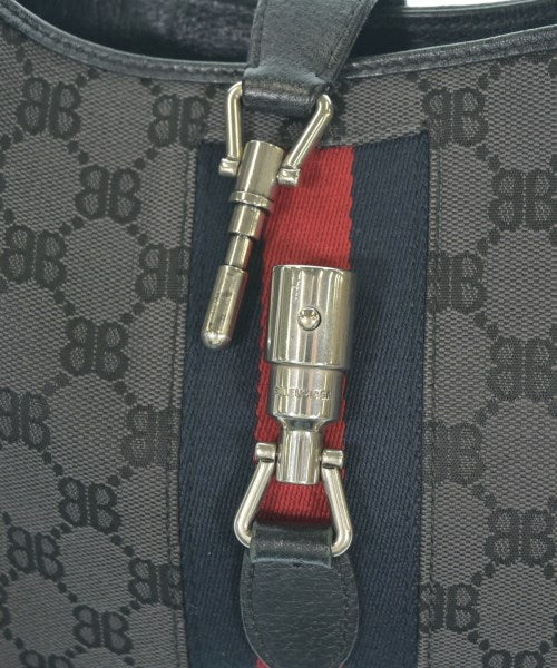 BALENCIAGA กระเป๋าถือ