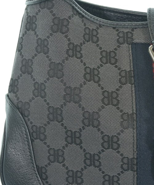 BALENCIAGA กระเป๋าถือ