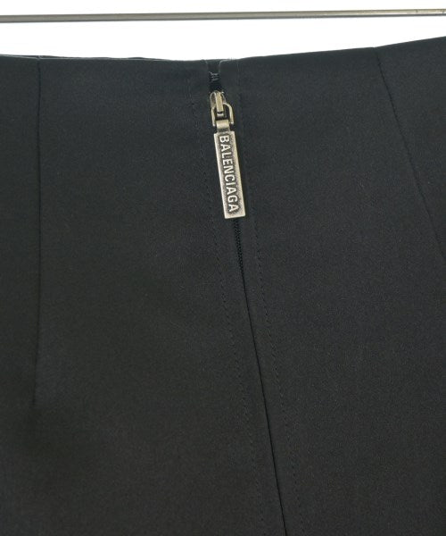 BALENCIAGA กระโปรงยาวถึงเข่า