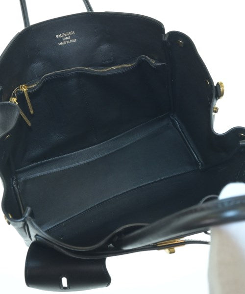 BALENCIAGA กระเป๋าถือ